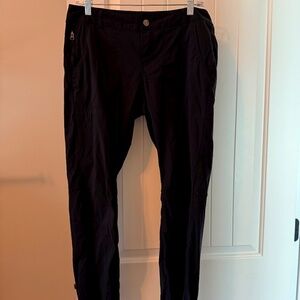 REI Womens Classic Sahara Convertible Cargo Pants 10 Petite Black Hiking Outdoor